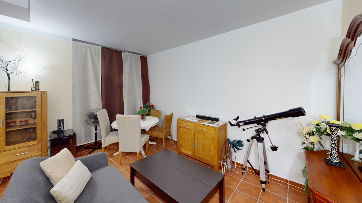 Huis te koop in Torrox | 5 slaapkamers H5010751
