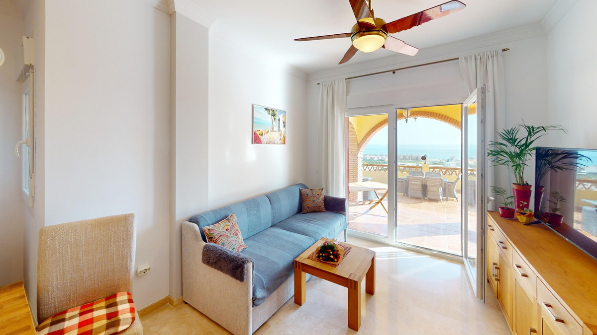 Huis te koop in Torrox | 5 slaapkamers H5010751