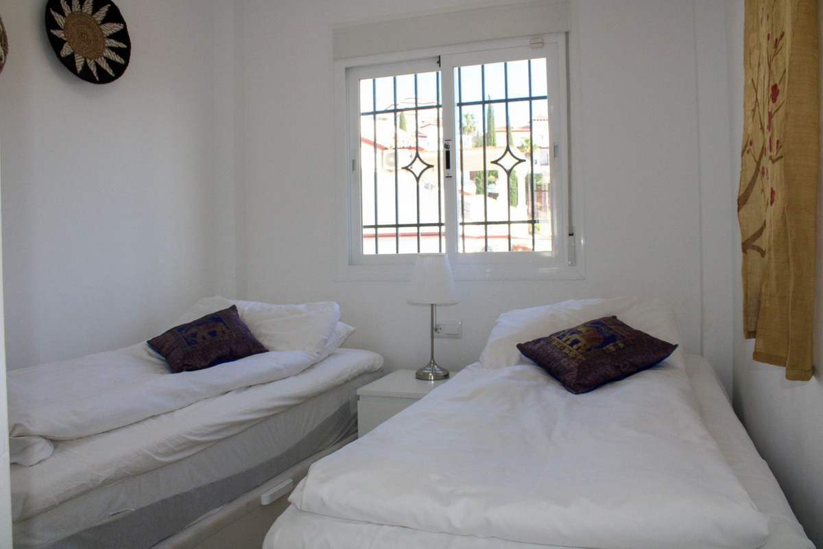 Semi-Vrijstaande Villa in Torrox Costa-15