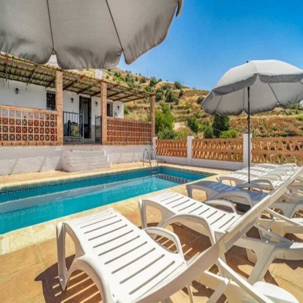 Finca - Cortijo te koop in Torrox | 3 slaapkamers H5081623