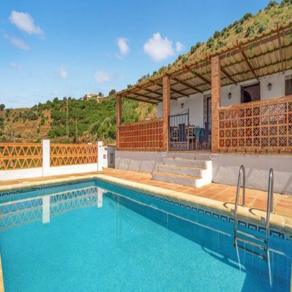 Finca - Cortijo te koop in Torrox | 3 slaapkamers H5081623