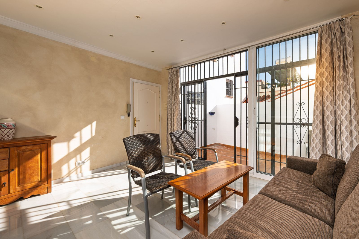 Huis te koop in Torrox | 5 slaapkamers H5138659