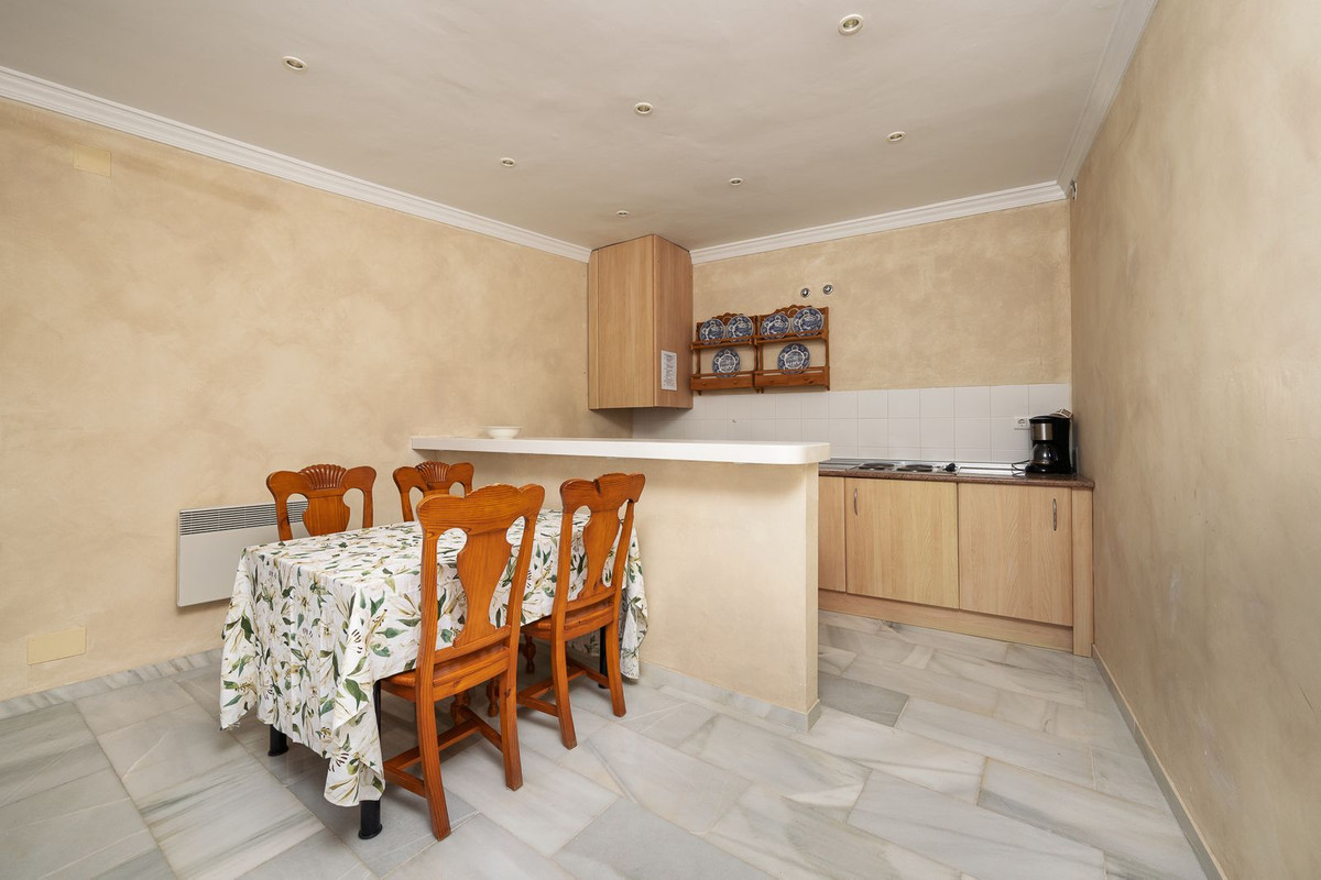 Huis te koop in Torrox | 5 slaapkamers H5138659