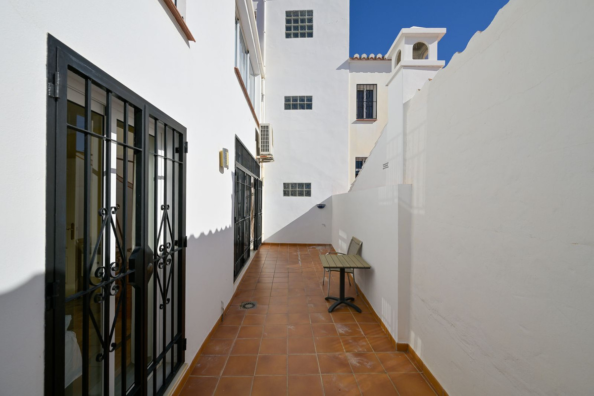 Huis te koop in Torrox | 5 slaapkamers H5138659