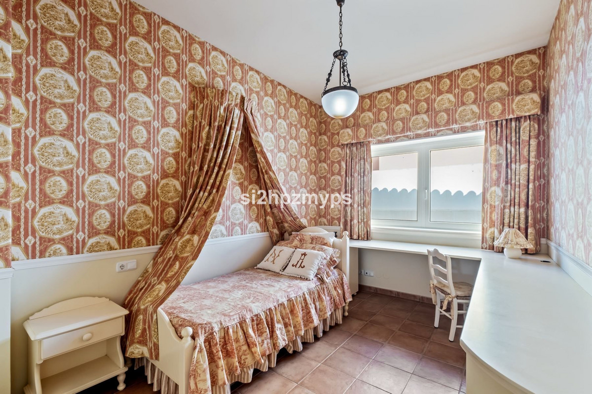 Property main view 18