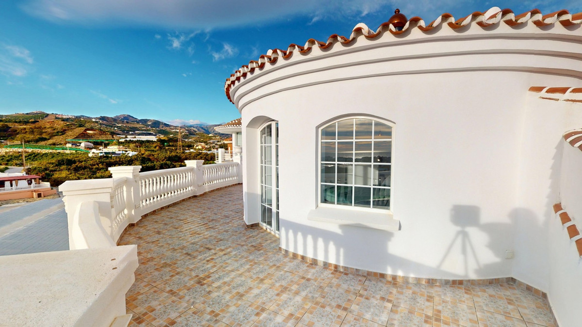 Vrijstaande Villa te koop in Torrox | 4 slaapkamers H5299027