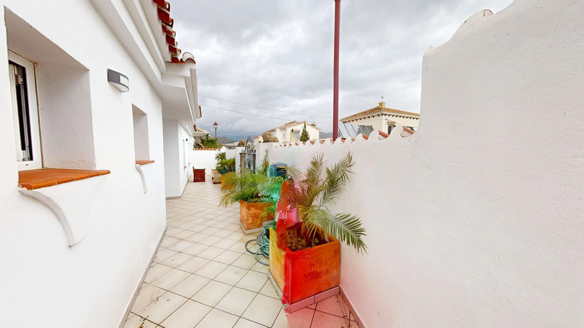 Vrijstaande Villa te koop in Torrox | 4 slaapkamers H5299027