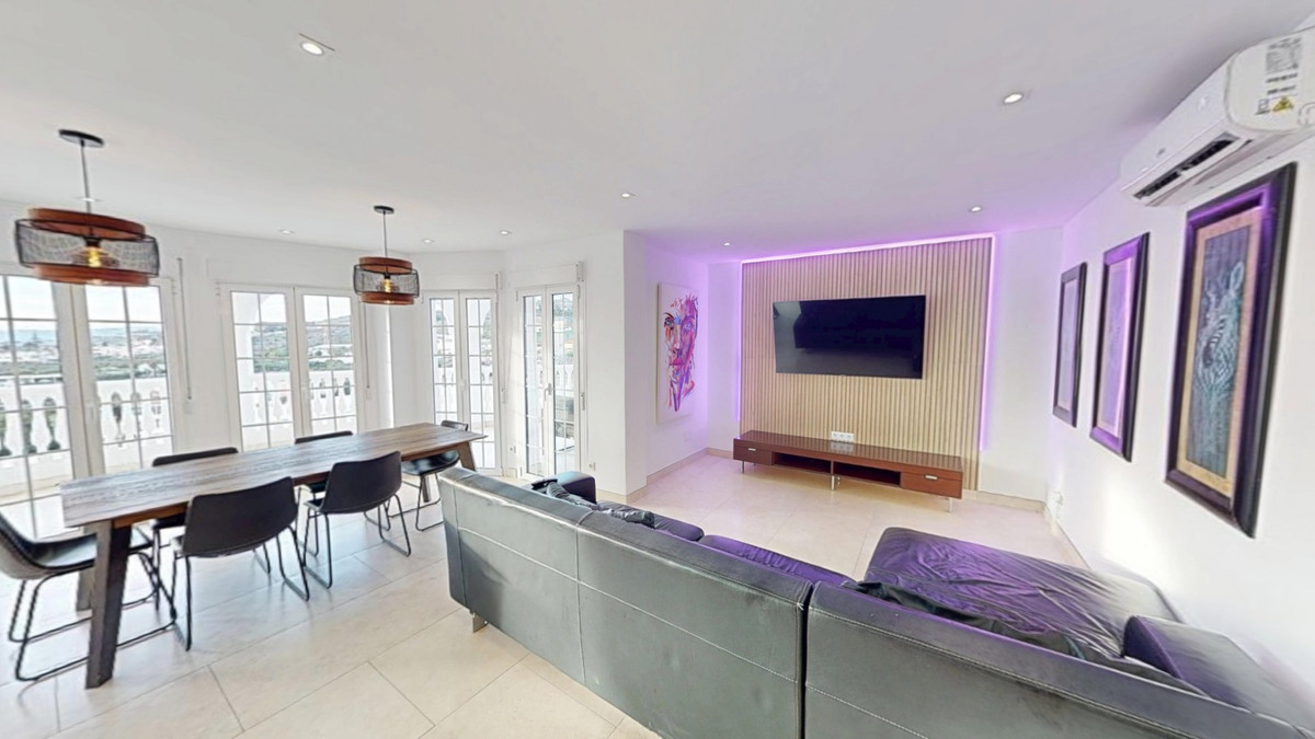 Vrijstaande Villa te koop in Torrox | 4 slaapkamers H5299027