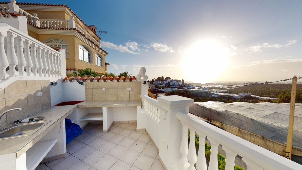 Vrijstaande Villa te koop in Torrox | 4 slaapkamers H5299027