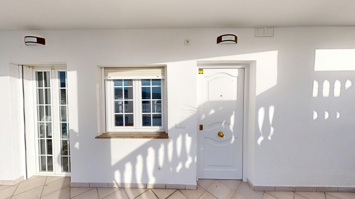 Vrijstaande Villa te koop in Torrox | 4 slaapkamers H5299027