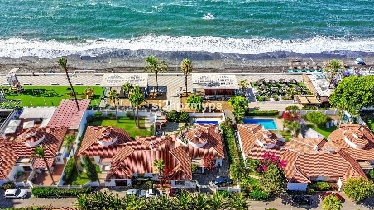Vrijstaande Villa te koop in Torrox | 5 slaapkamers H5343850