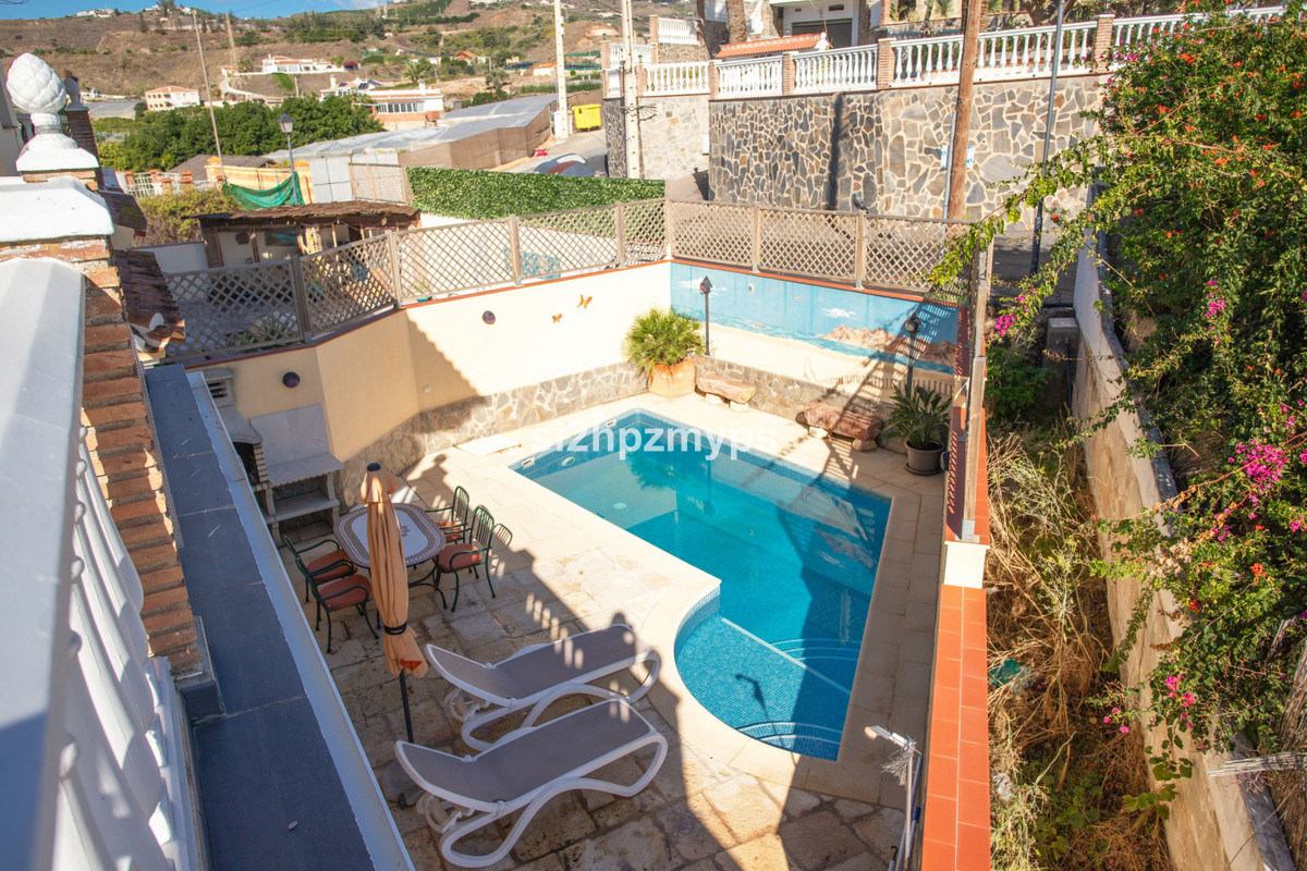Vrijstaande Villa te koop in Torrox | 3 slaapkamers H5347741