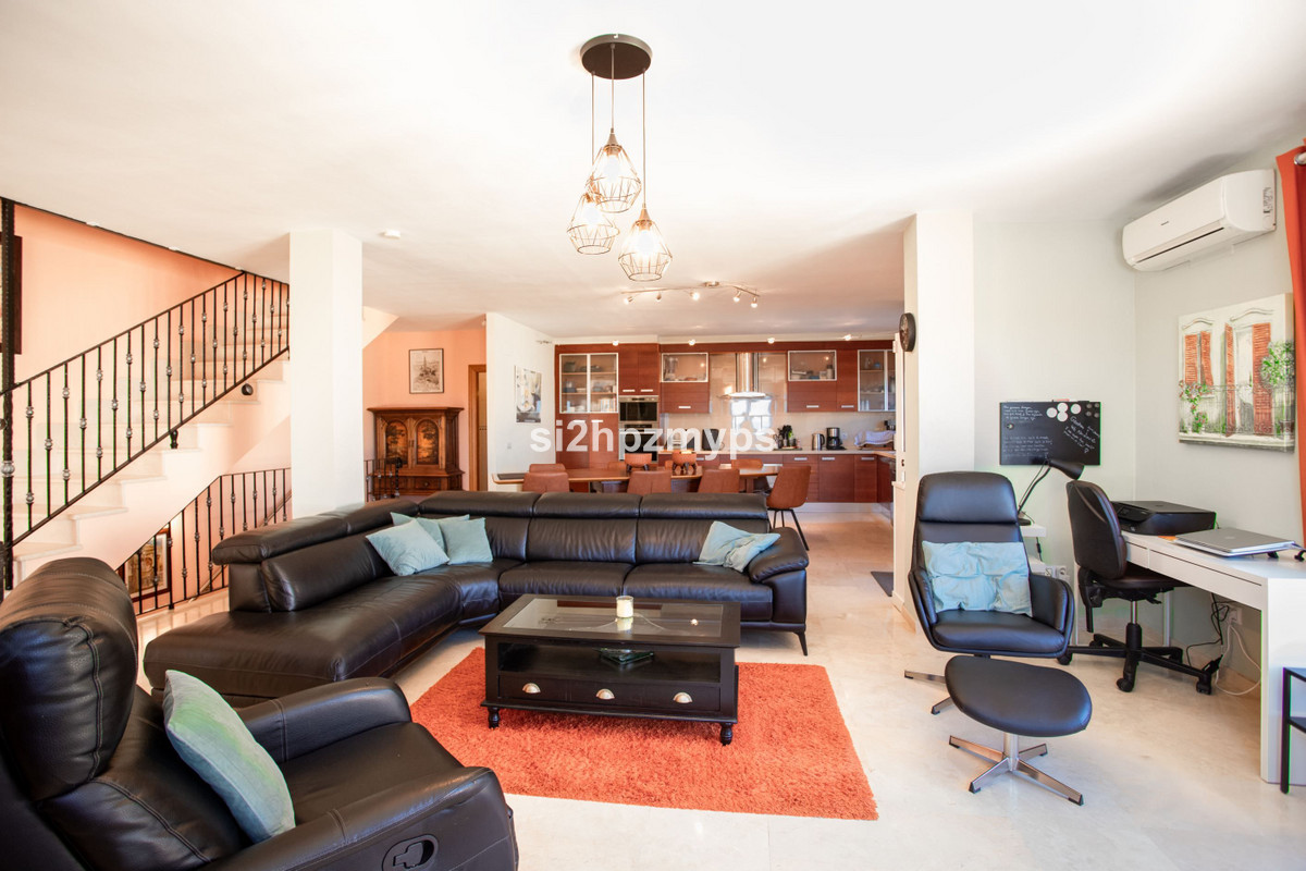 Vrijstaande Villa te koop in Torrox | 3 slaapkamers H5347741