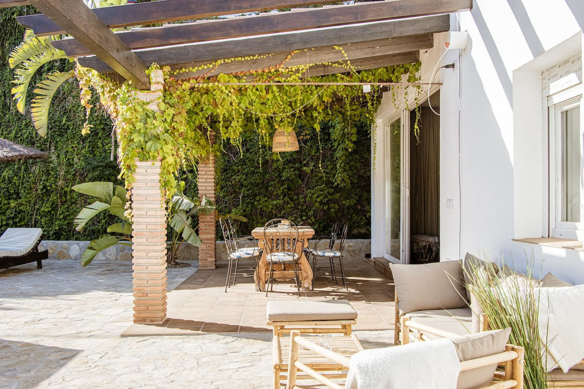 Huis te koop in Torrox Costa | 3 slaapkamers H4731385