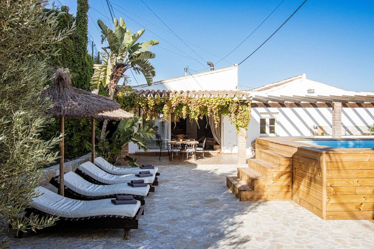 Huis te koop in Torrox Costa | 3 slaapkamers H4731385
