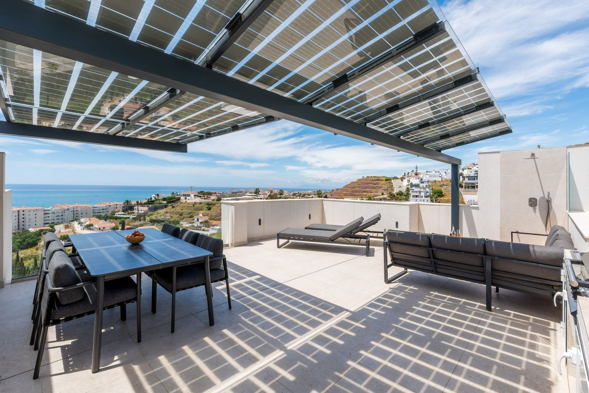 Huis te koop in Torrox Costa | 3 slaapkamers H5069578