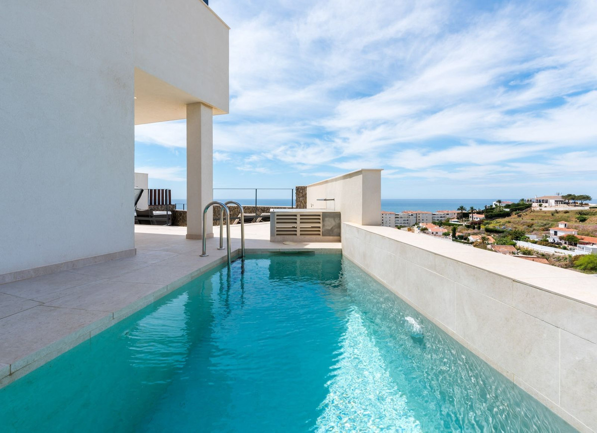 Huis te koop in Torrox Costa | 3 slaapkamers H5069578