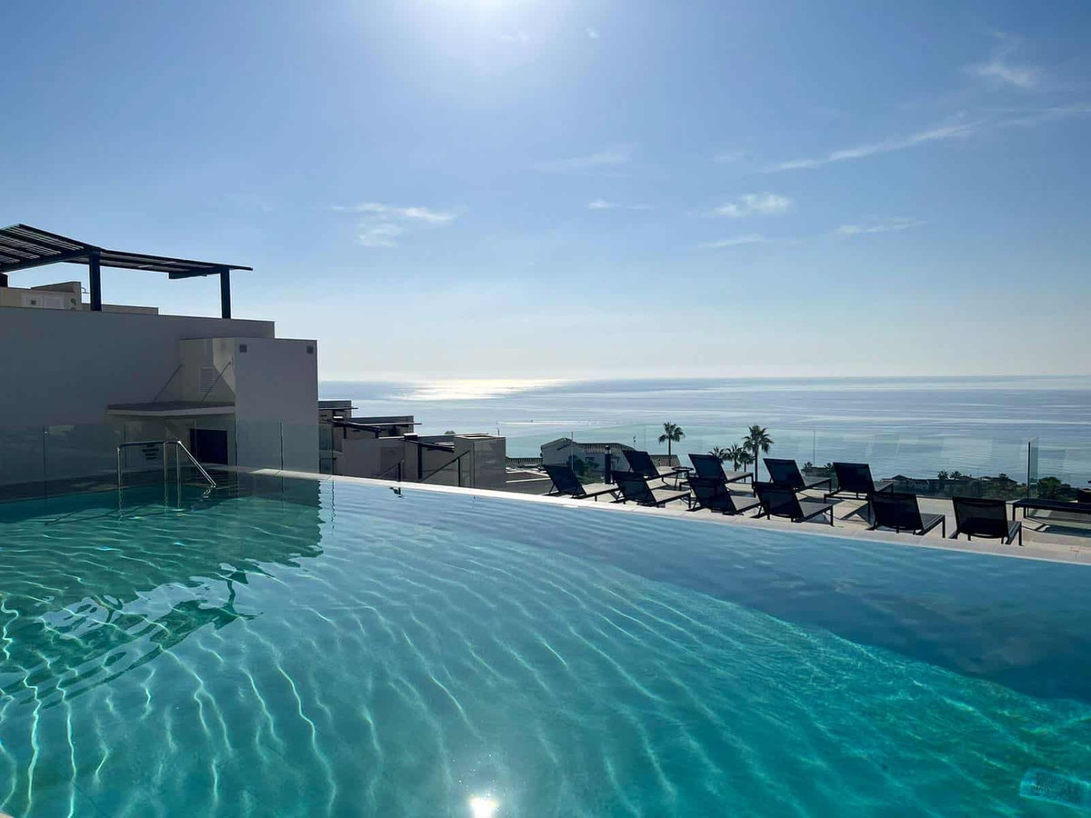 Huis te koop in Torrox Costa | 3 slaapkamers H5069578