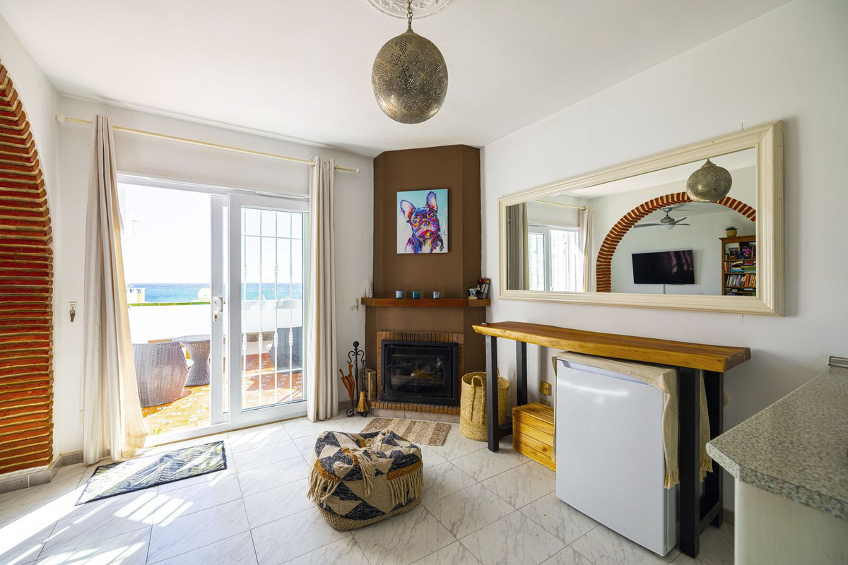Huis te koop in Torrox Costa | 3 slaapkamers H5071060