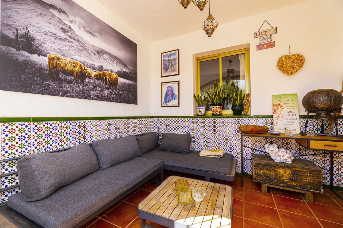 Huis te koop in Torrox Costa | 3 slaapkamers H5071060