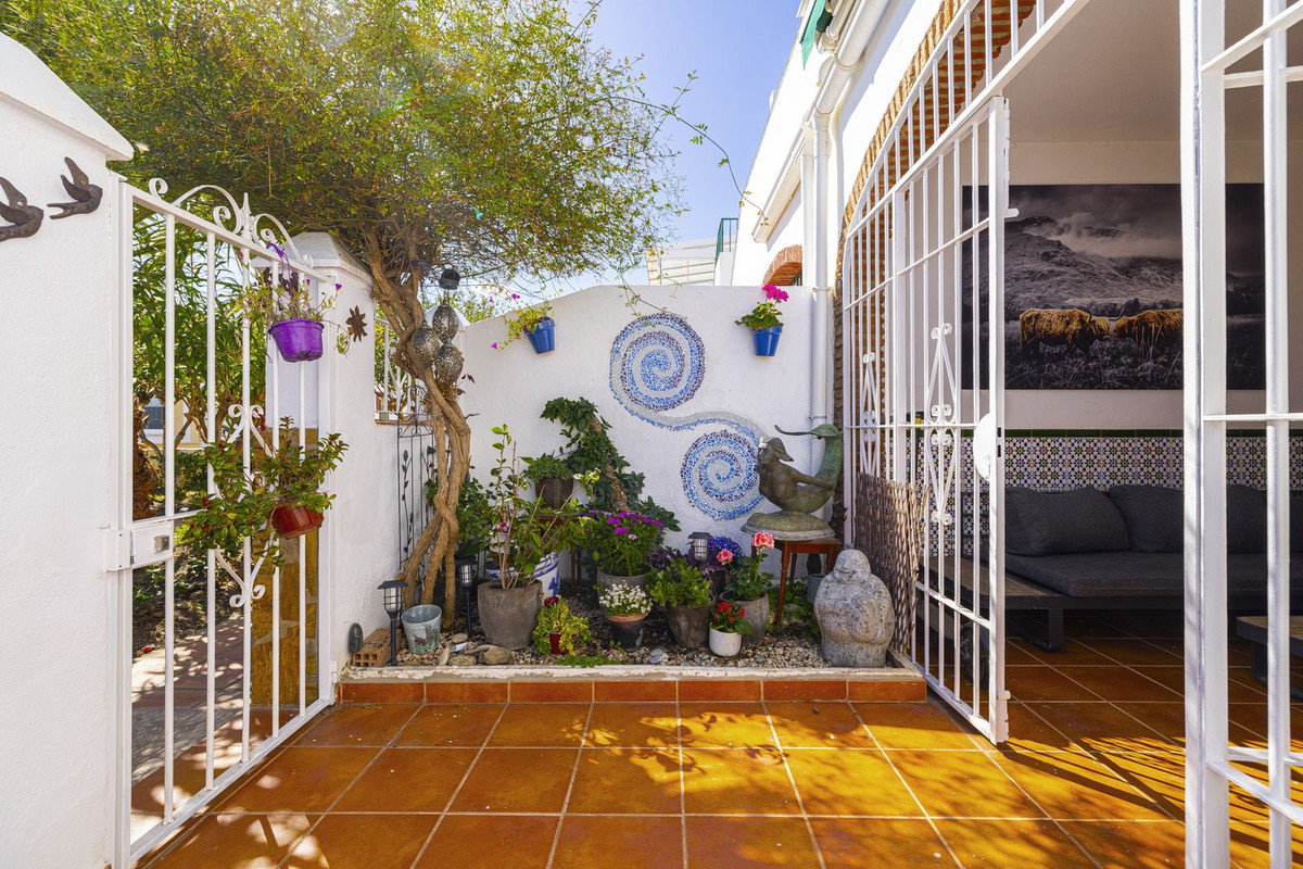 Huis te koop in Torrox Costa | 3 slaapkamers H5071060