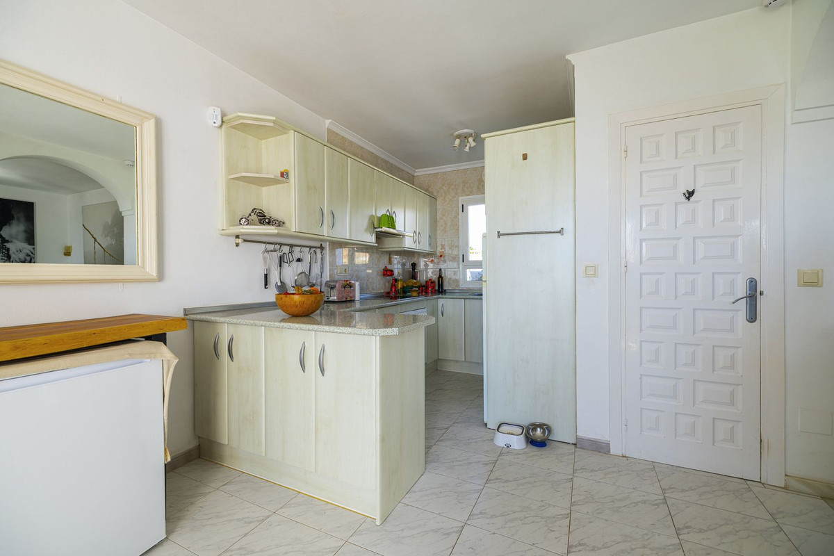 Huis te koop in Torrox Costa | 3 slaapkamers H5071060