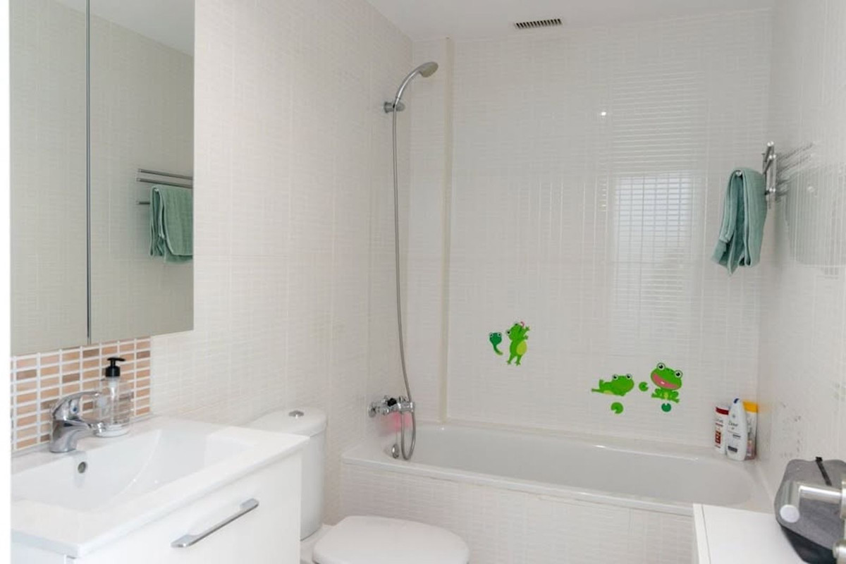 Huis te koop in Torrox Costa | 4 slaapkamers H5121952