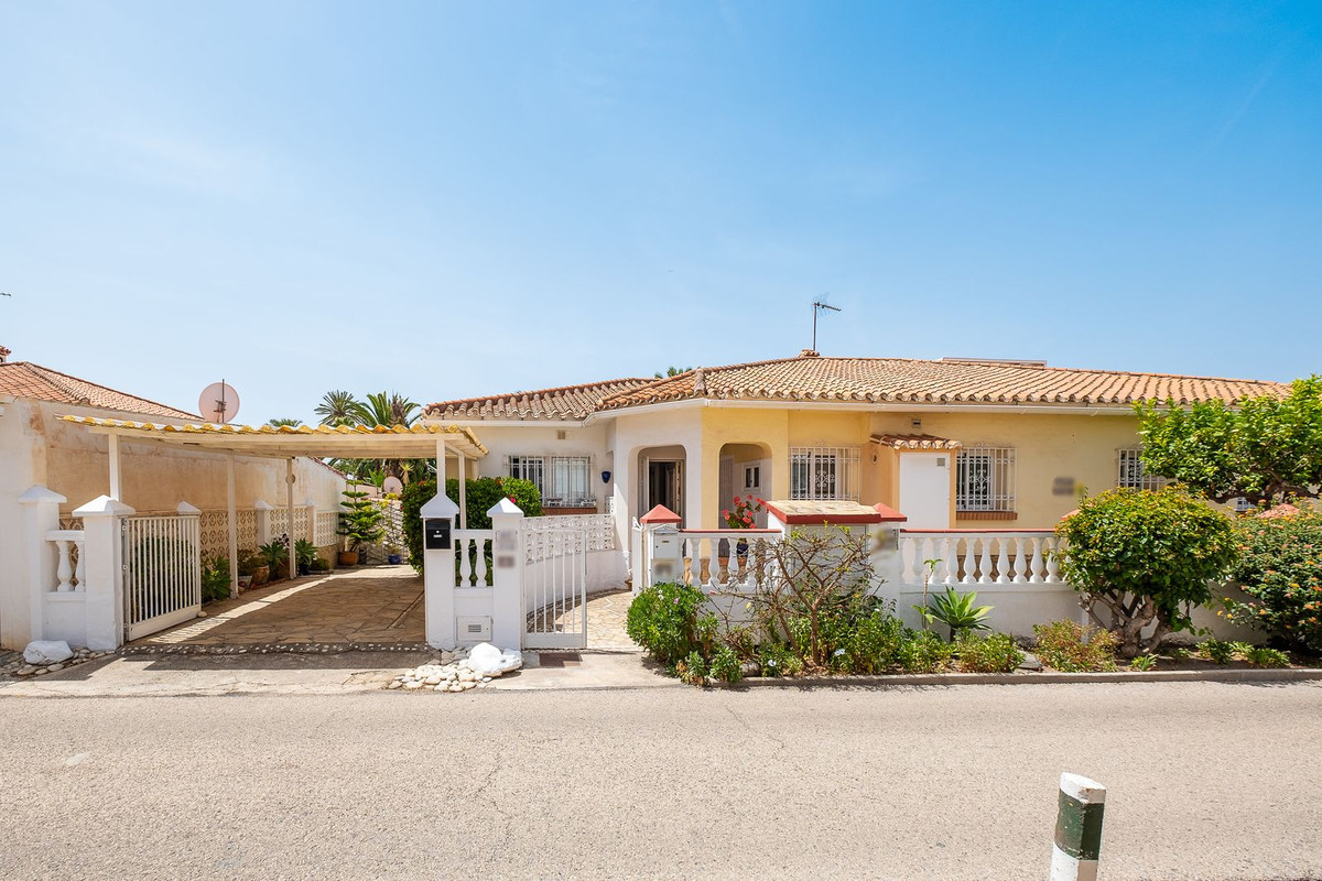 Huis te koop in Torrox Costa | 2 slaapkamers H5125144