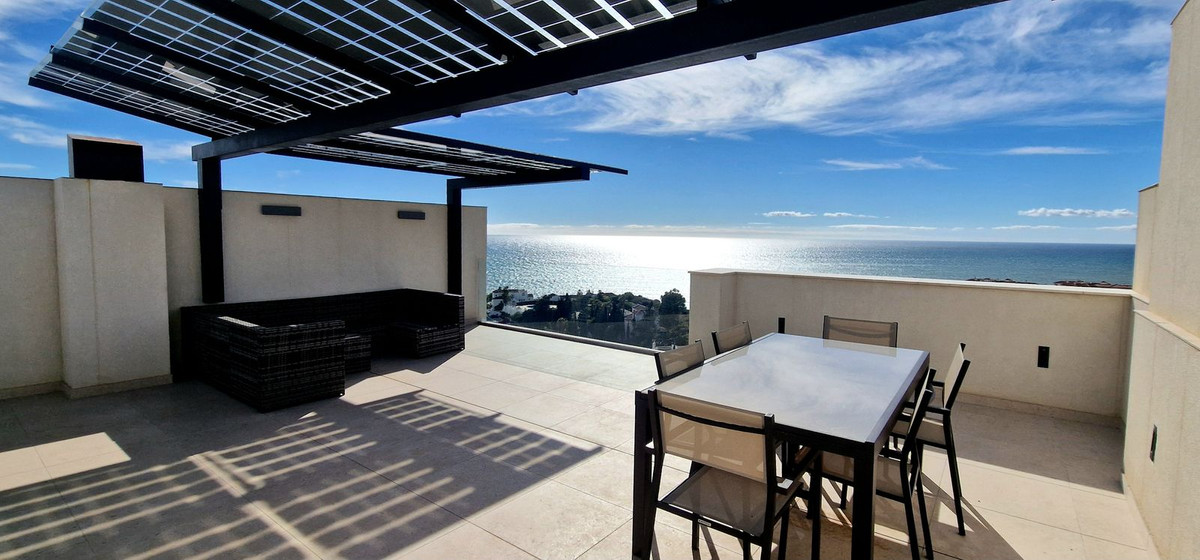 Huis te koop in Torrox Costa | 3 slaapkamers H5232133