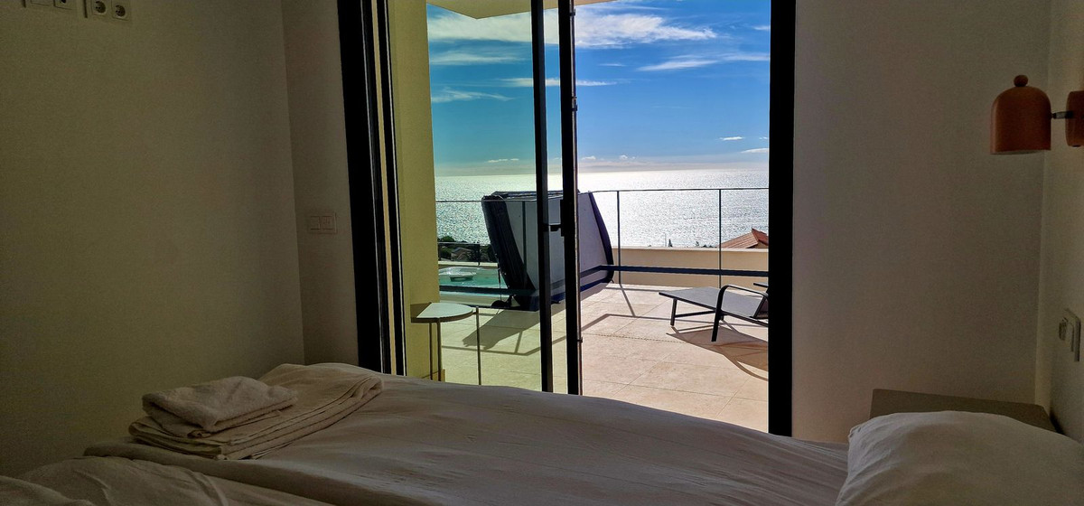 Huis te koop in Torrox Costa | 3 slaapkamers H5232133