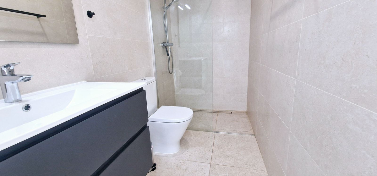 Huis te koop in Torrox Costa | 3 slaapkamers H5232133