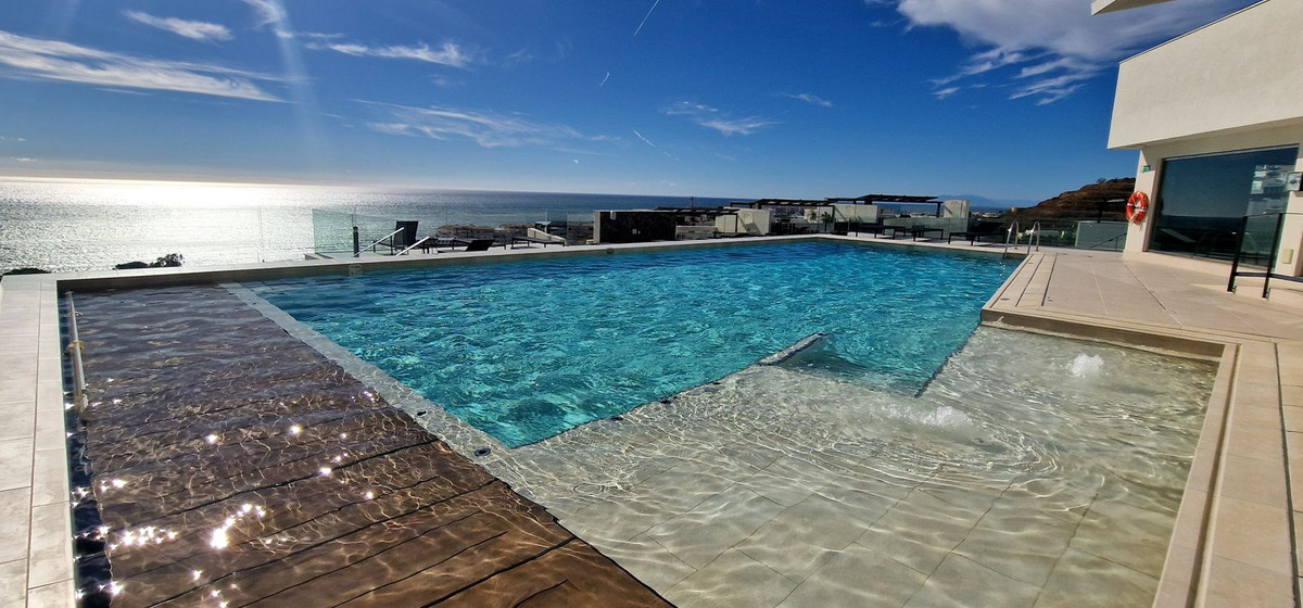 Huis te koop in Torrox Costa | 3 slaapkamers H5232133