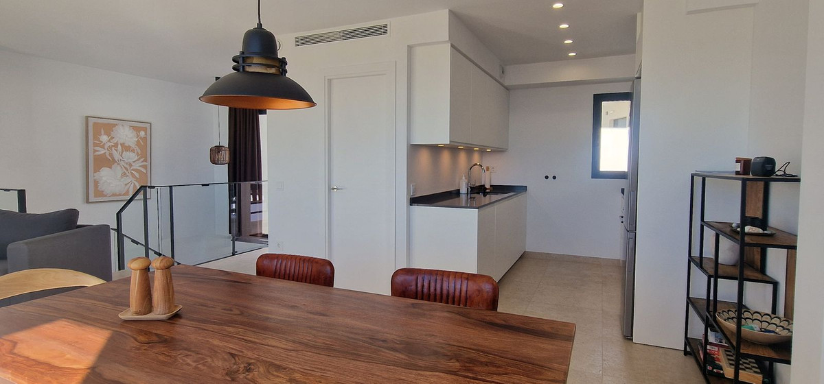 Huis te koop in Torrox Costa | 3 slaapkamers H5232133