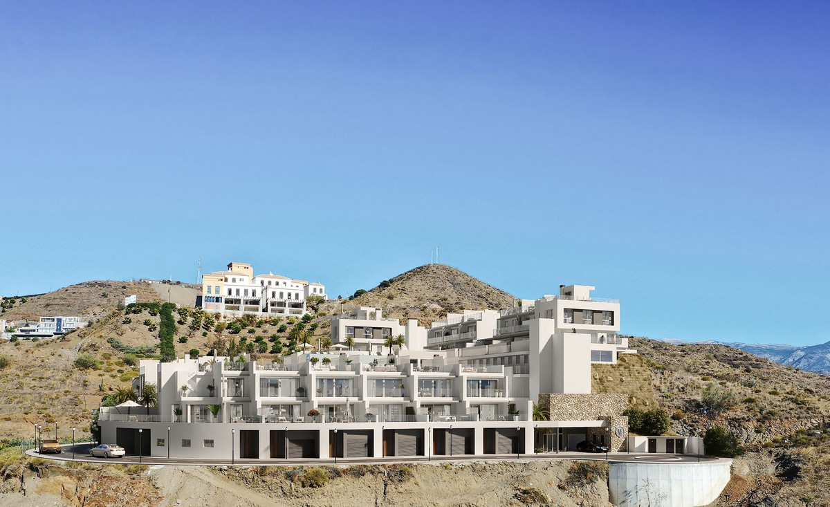 Huis te koop in Torrox Costa | 3 slaapkamers H5233438