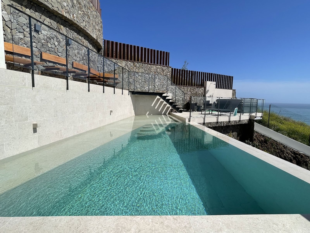 Property main view 4