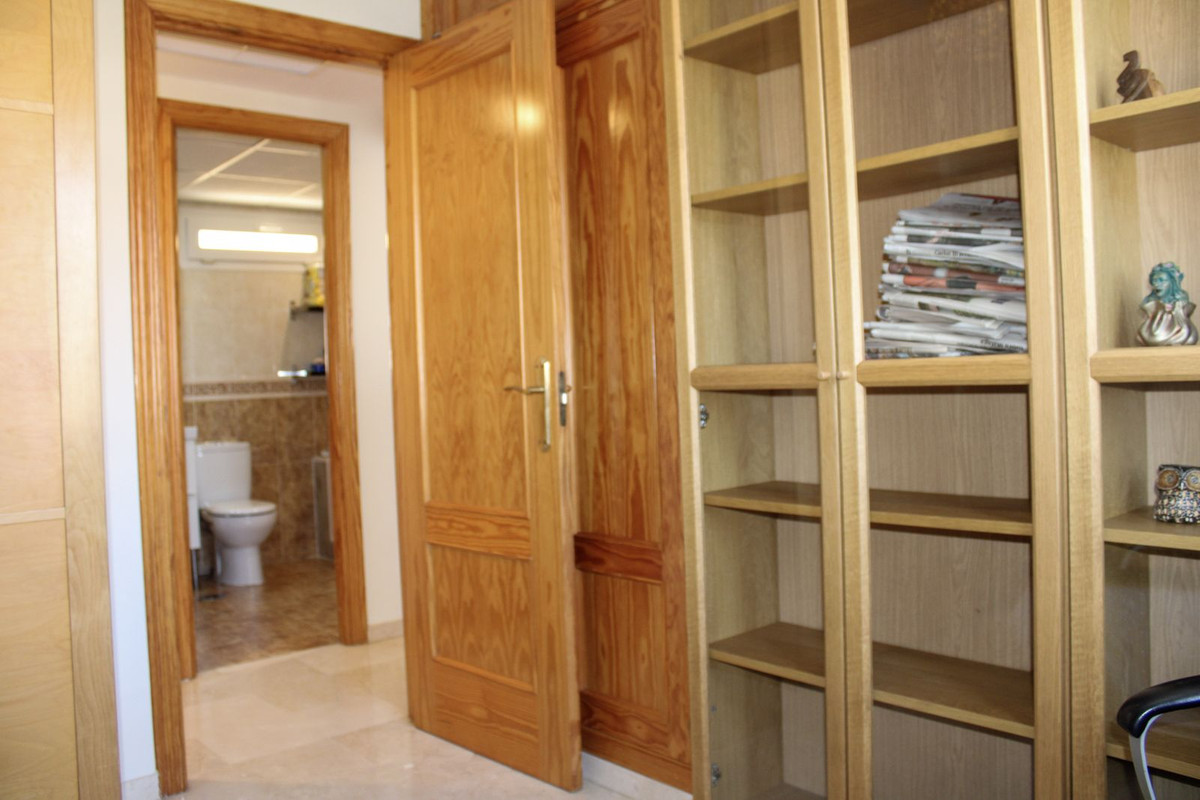 Appartement te koop in Torrox Costa | 2 slaapkamers H5409037