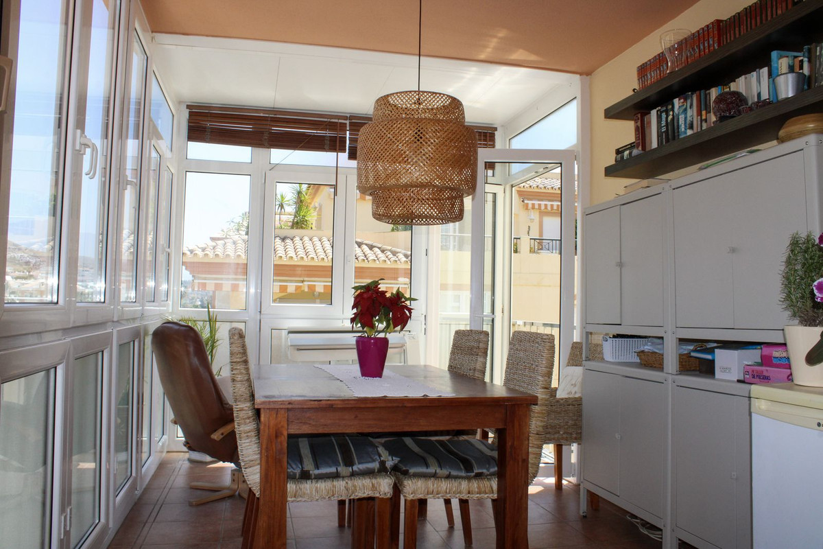 Appartement te koop in Torrox Costa | 2 slaapkamers H5409037