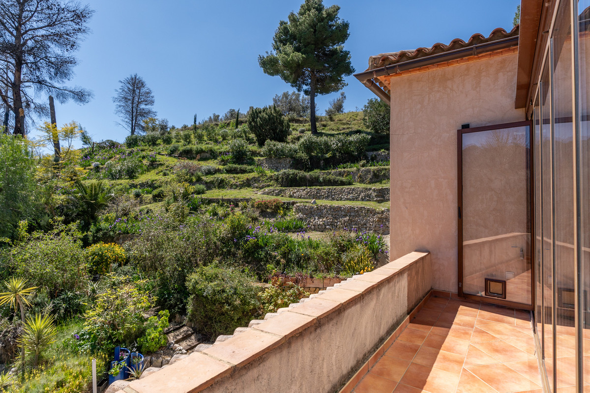 Property main view 30