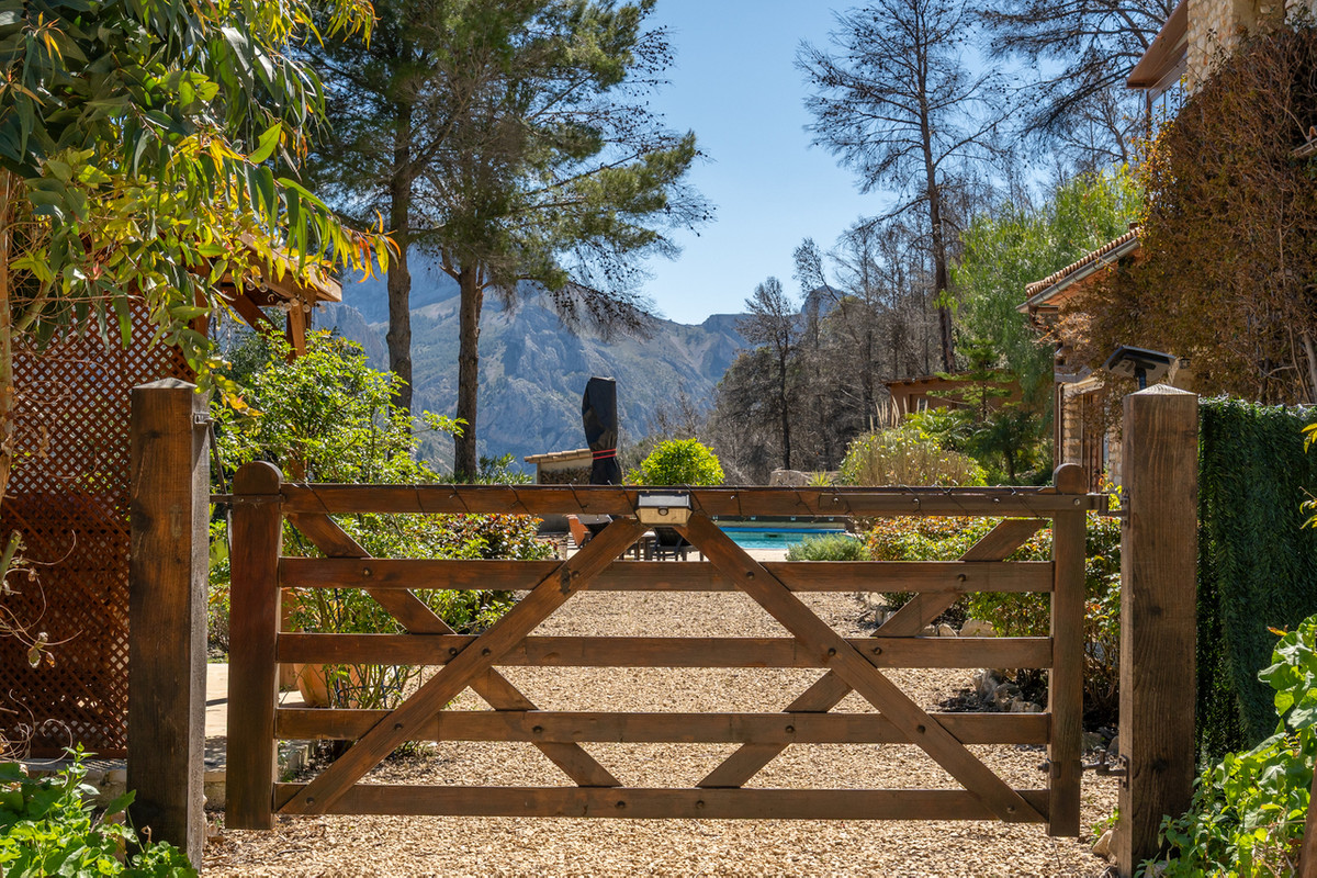 Property main view 32