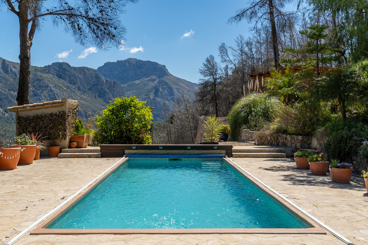 Property main view 33