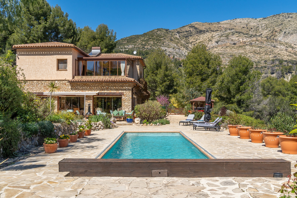 Property main view 34