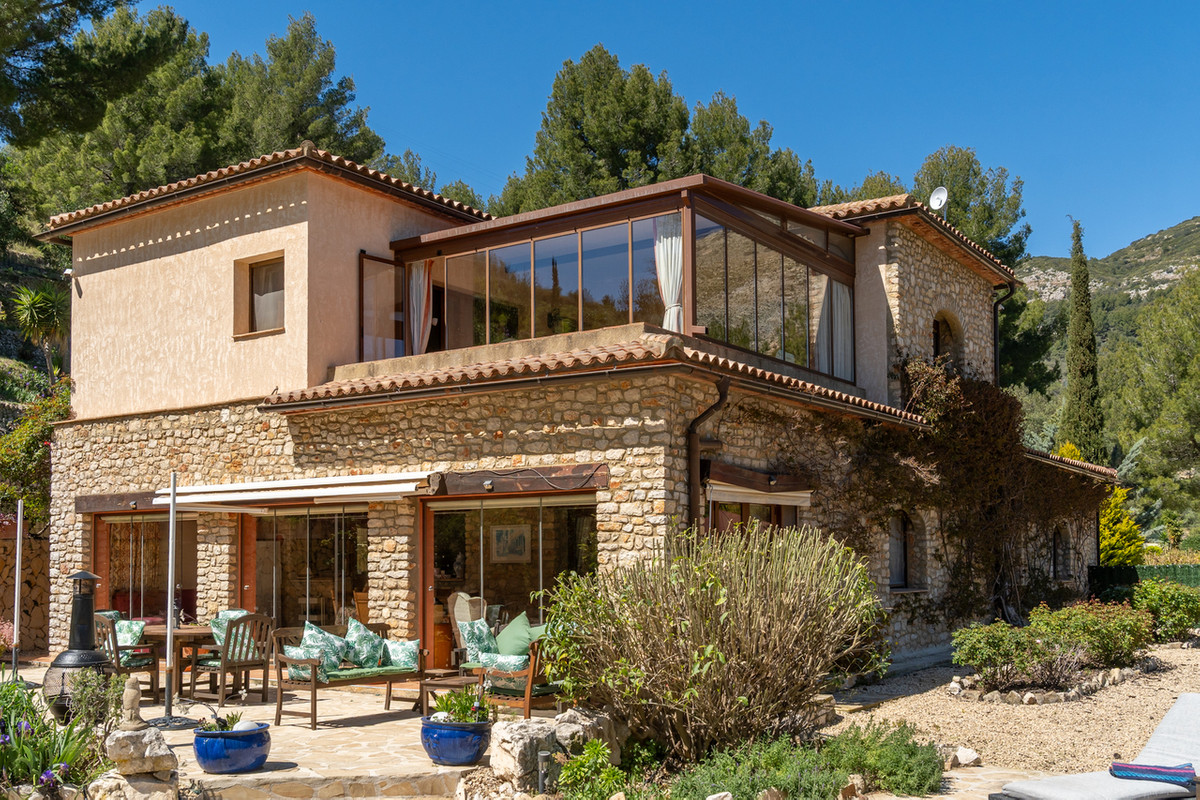 Property main view 37