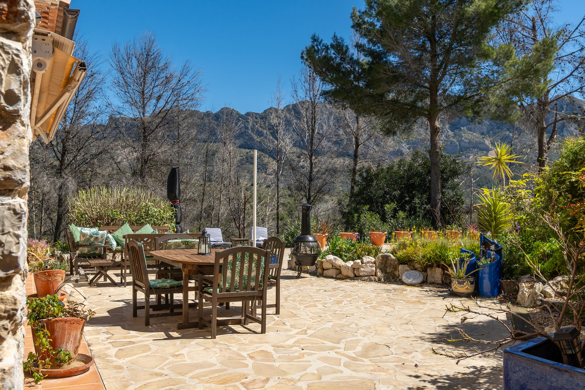 Property main view 38