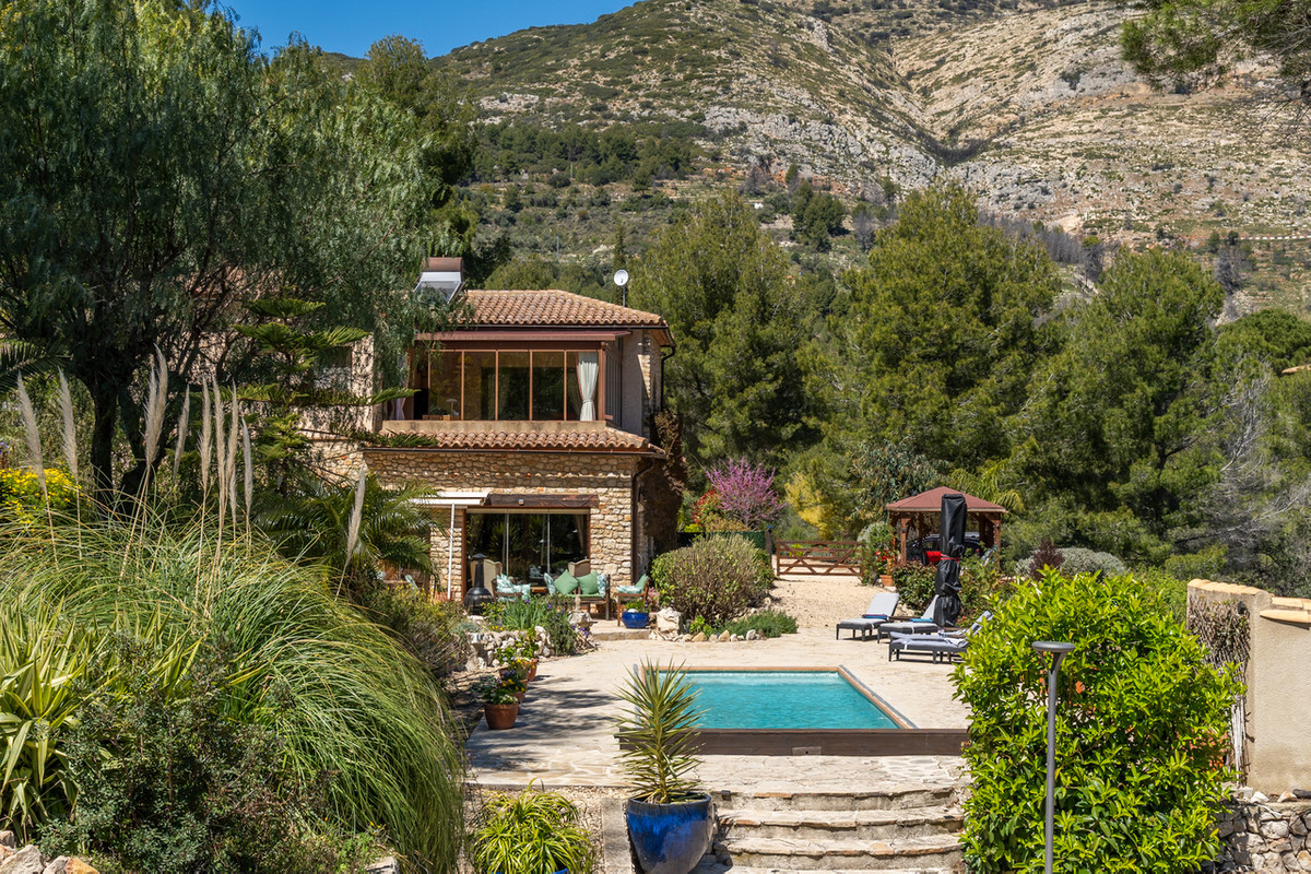 Property main view 39