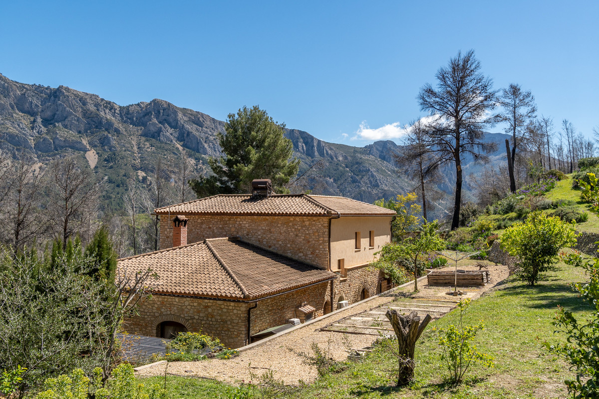 Property main view 41