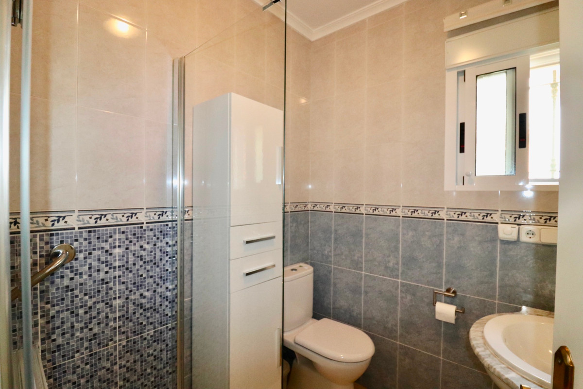 Huis te koop in Urbanización El Raso | 2 slaapkamers H5251567