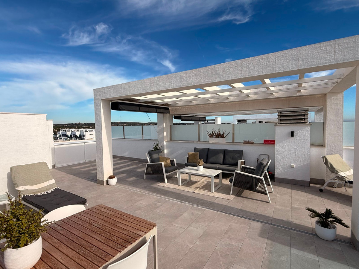 Appartement te koop in Urbanización El Raso | 2 slaapkamers H5256550