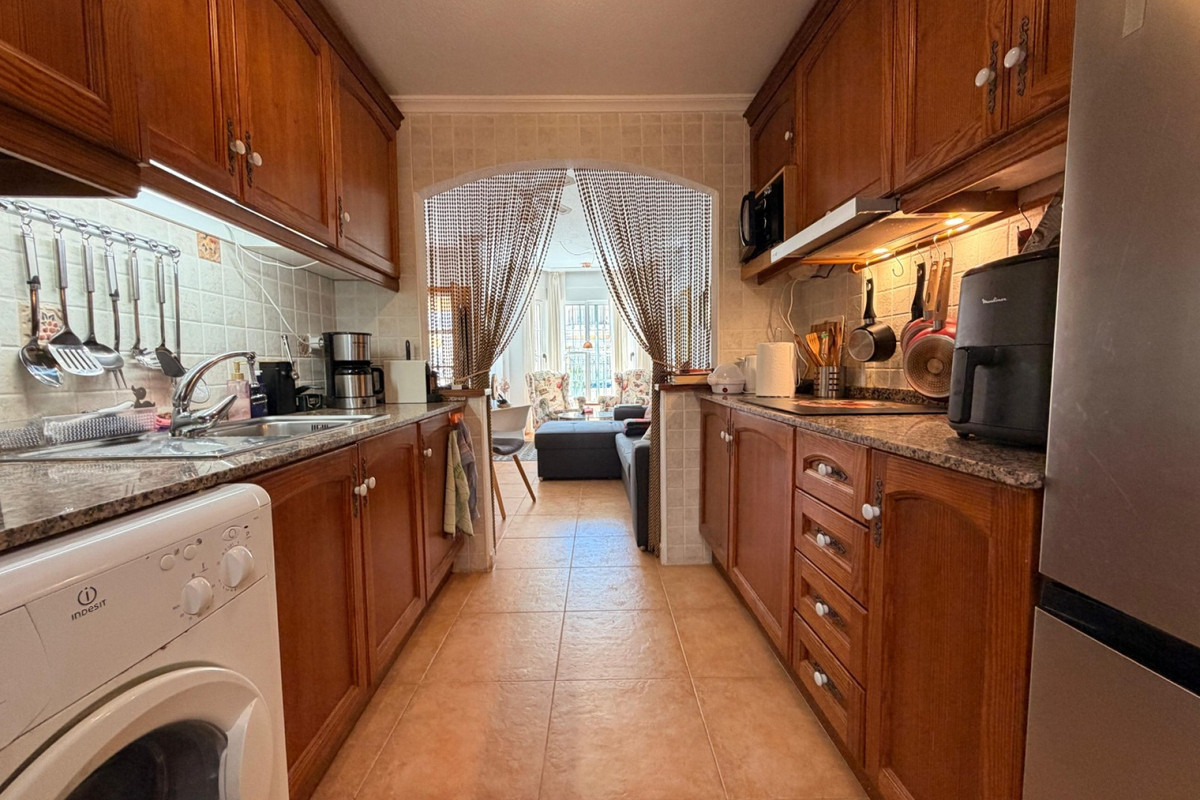 Huis te koop in Urbanización El Raso | 3 slaapkamers H5359141