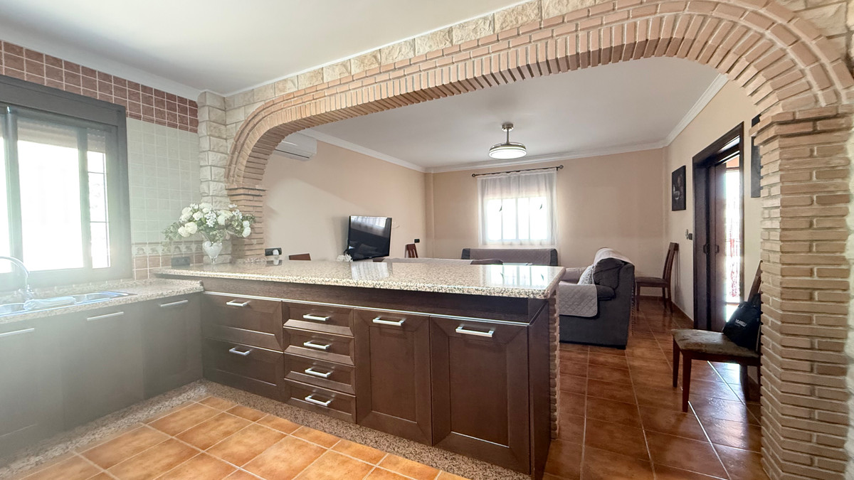 Huis te koop in Valle de Abdalajis | 4 slaapkamers H5141206
