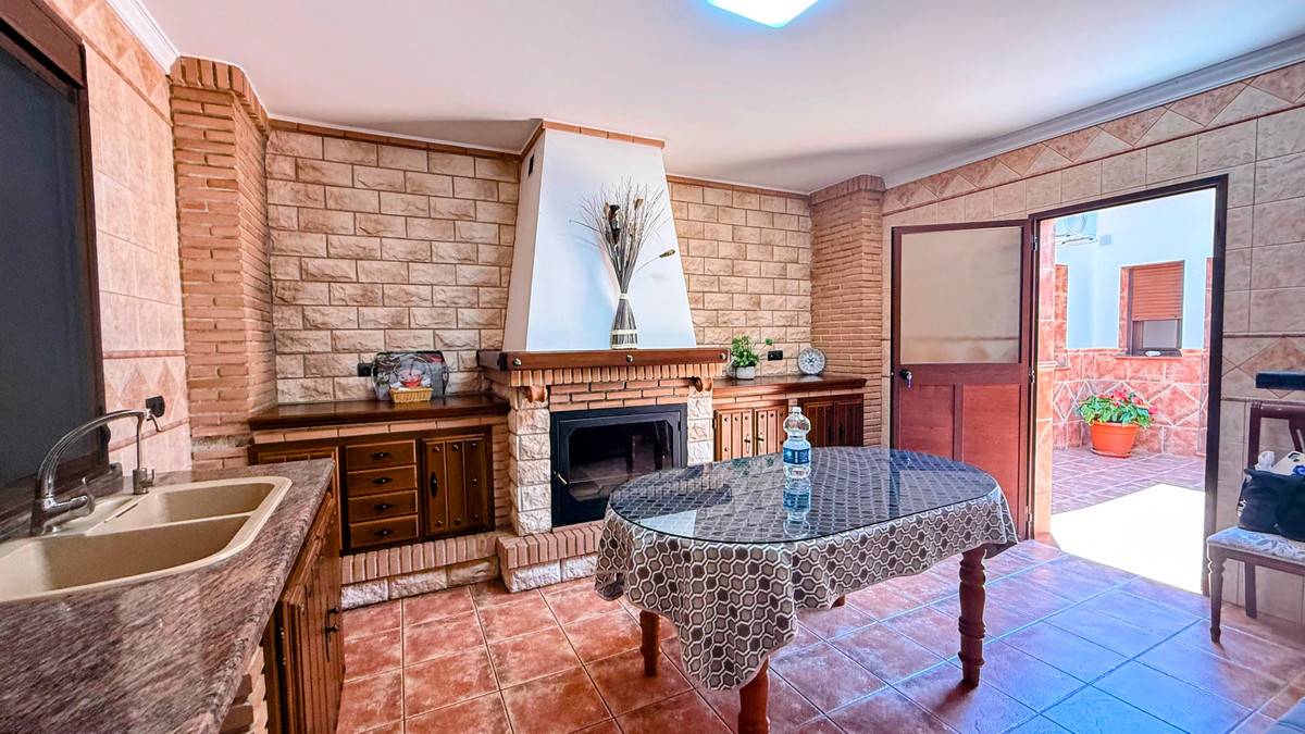 Huis te koop in Valle de Abdalajis | 4 slaapkamers H5141206